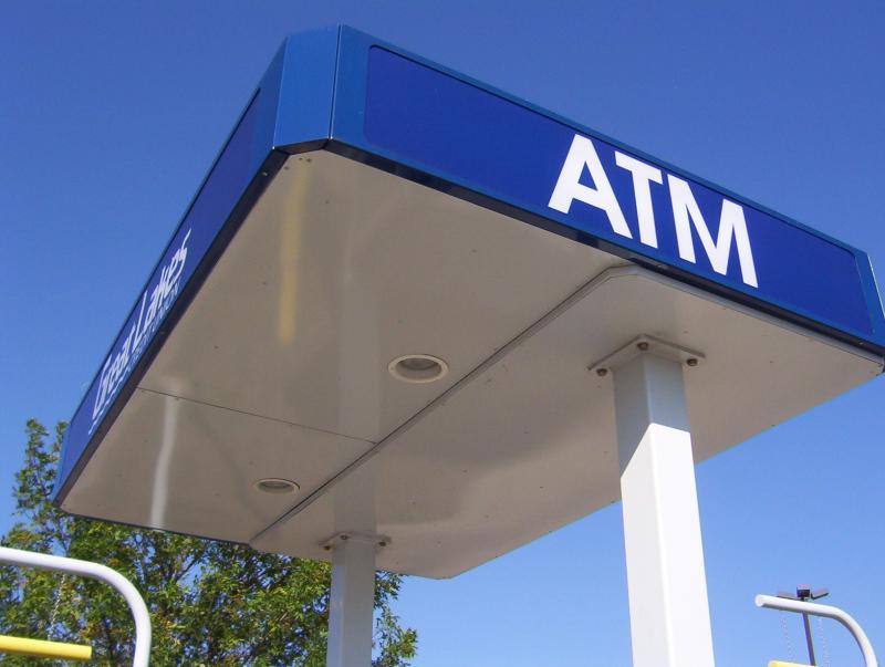 Evolution Free Standing Canopy